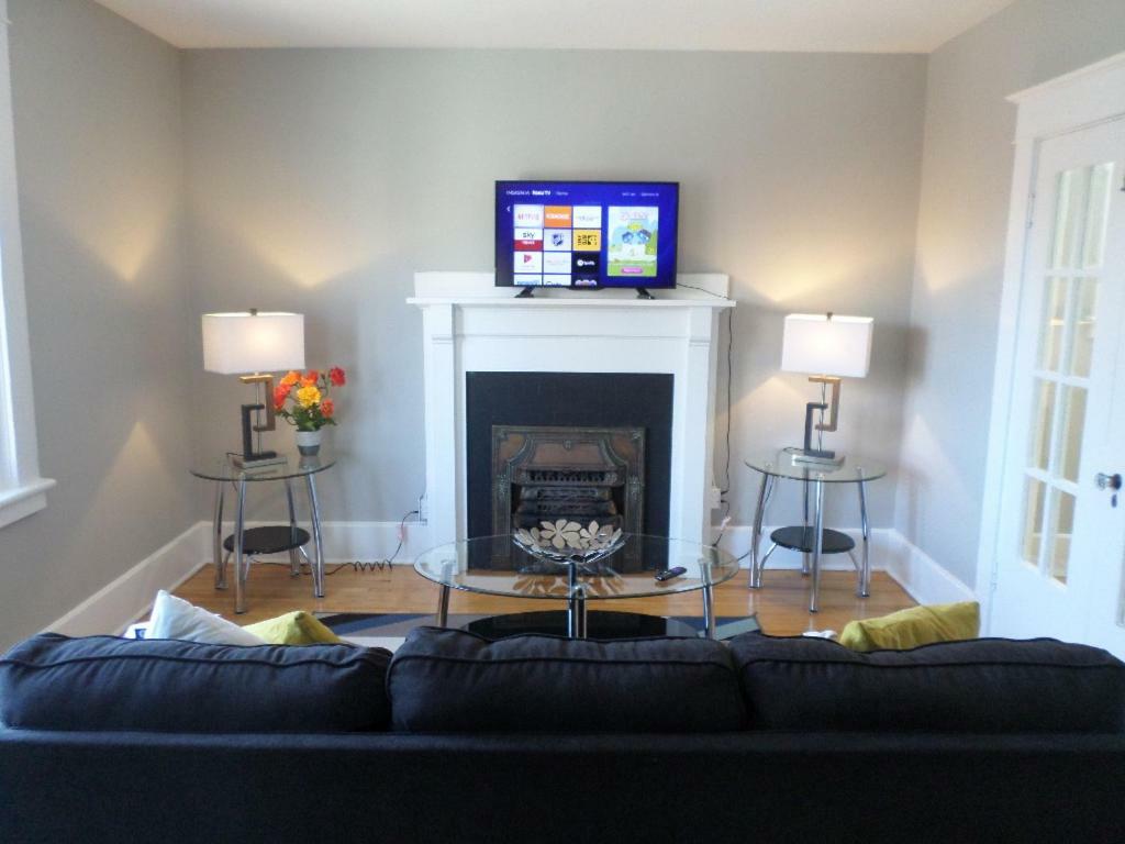 渥太華Bright, Clean, Private. In The Heart Of Downtown! Parking, Wi-Fi And Netflix Included公寓 外观 照片