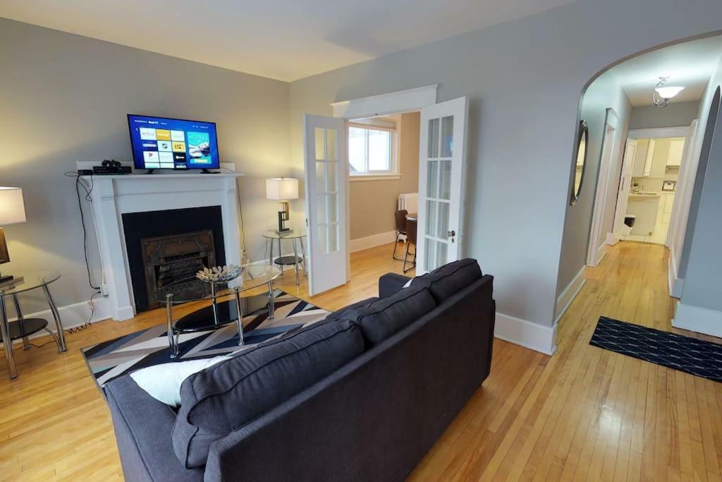 渥太華Bright, Clean, Private. In The Heart Of Downtown! Parking, Wi-Fi And Netflix Included公寓 外观 照片